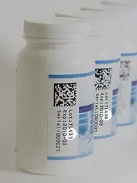 ماكينة لصق ليبل علي العبوات الدائرية